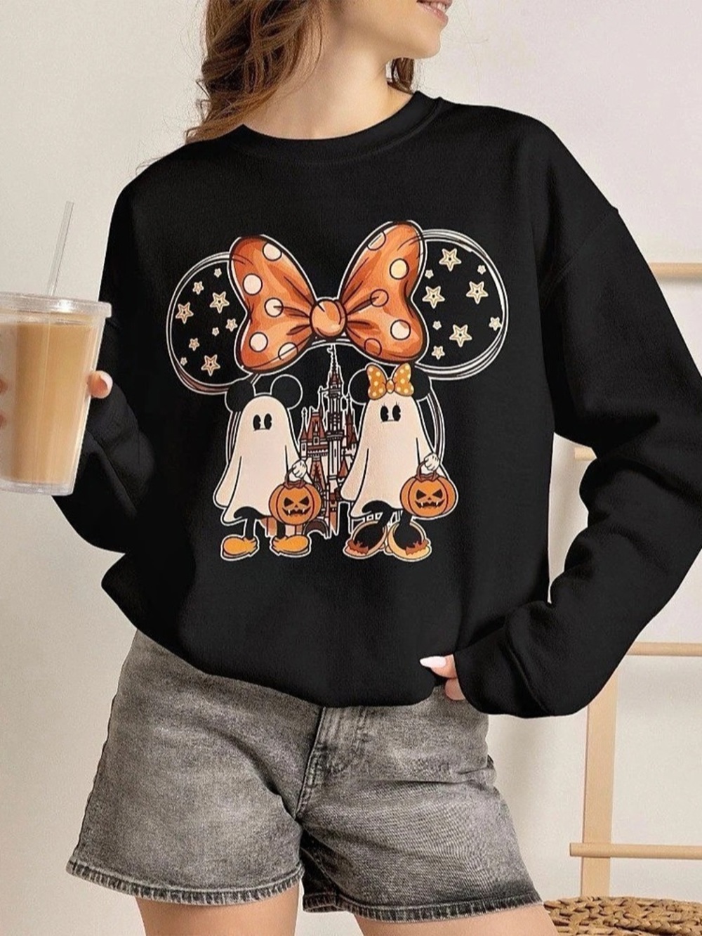 Halloween Graphic Sweatshirt in Black Like New
